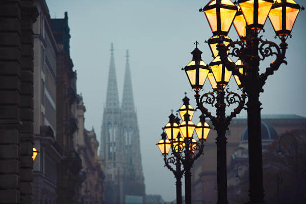 Bad weather - activities program and ideas for children and adults in Vienna - openthedoor.at